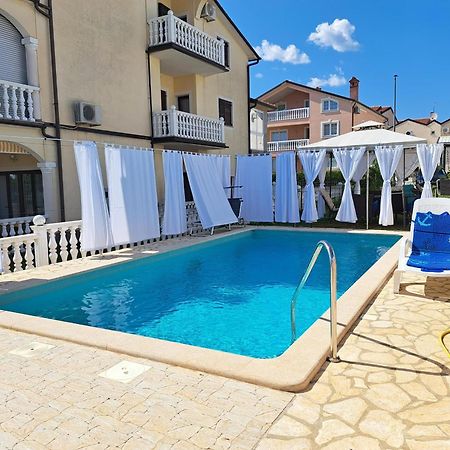 Casa Antonio With Swimming Pool Apartment Novigrad Istria Exterior foto