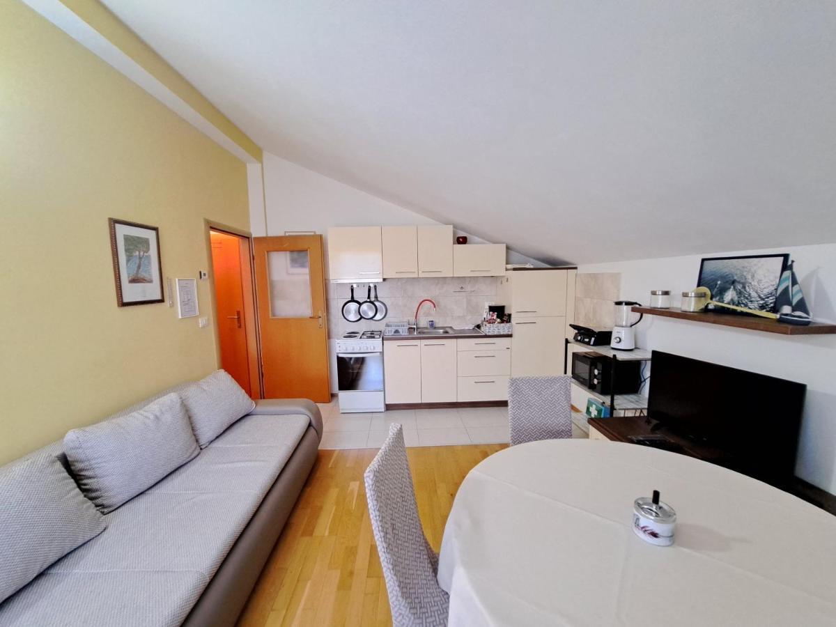 Casa Antonio With Swimming Pool Apartment Novigrad Istria Exterior foto