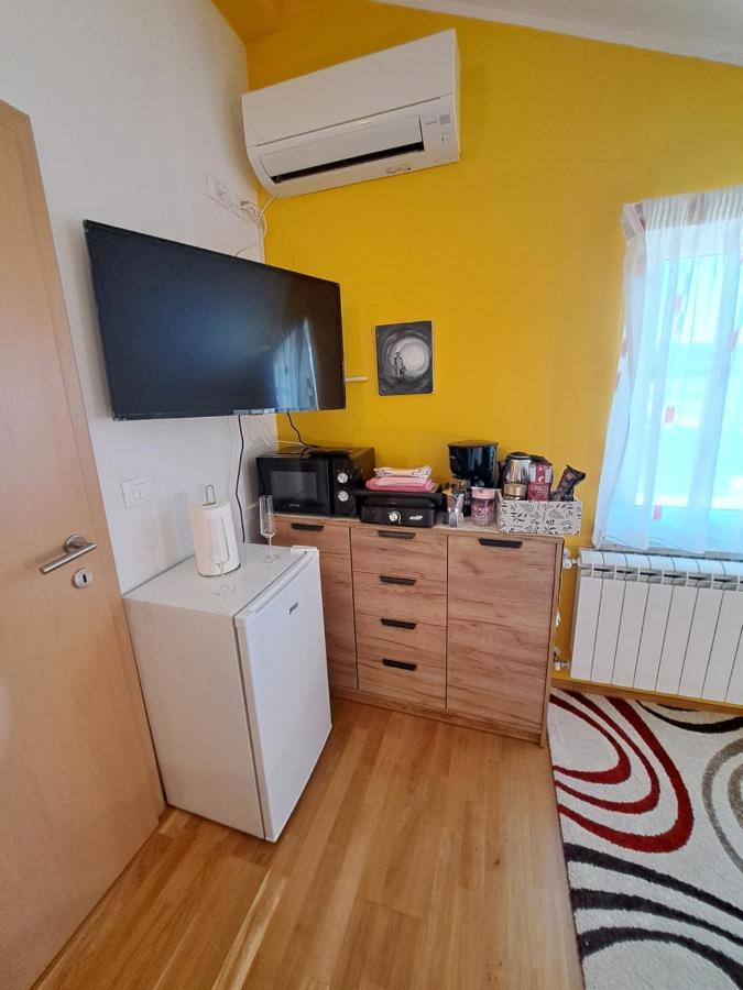 Casa Antonio With Swimming Pool Apartment Novigrad Istria Exterior foto